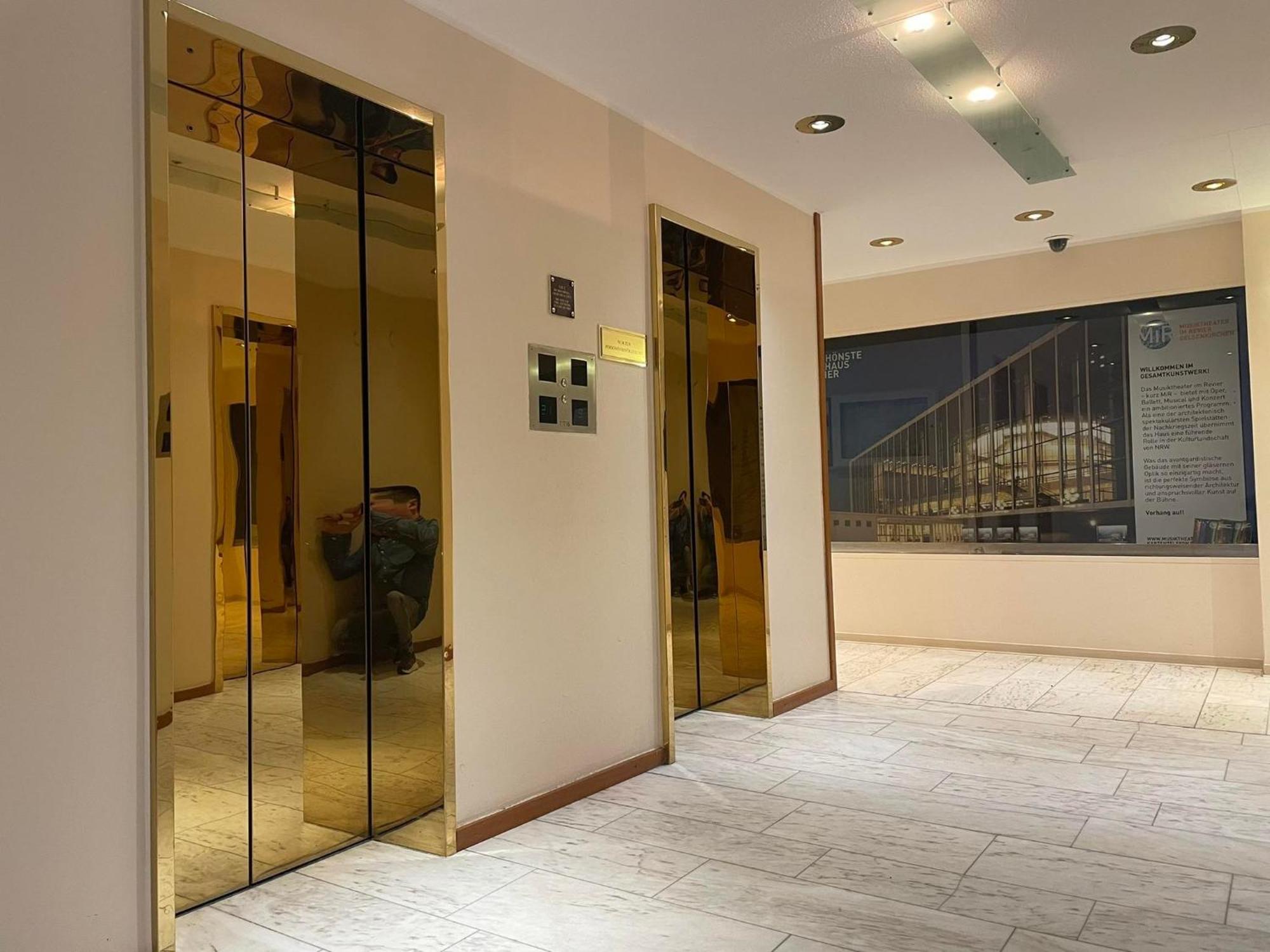 Apartament Themenpartment Himmel Und Mehr Penthouse Gelsenkirchen Zewnętrze zdjęcie
